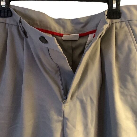 Pre Owned Men's Izod Shorts Sz 32 Functional Style Athletic Shorts Gray Golf - Picture 9 of 13